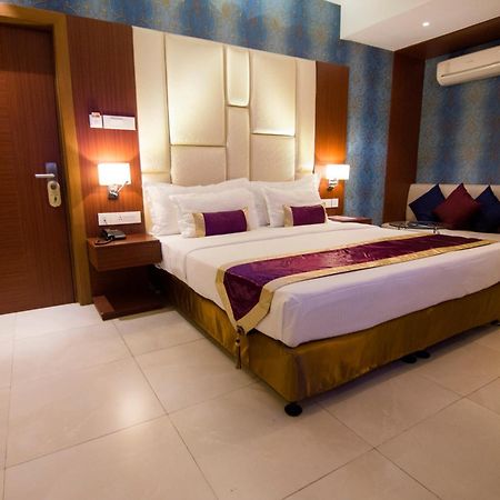 Aura Hotel Kolkata Eksteriør bilde
