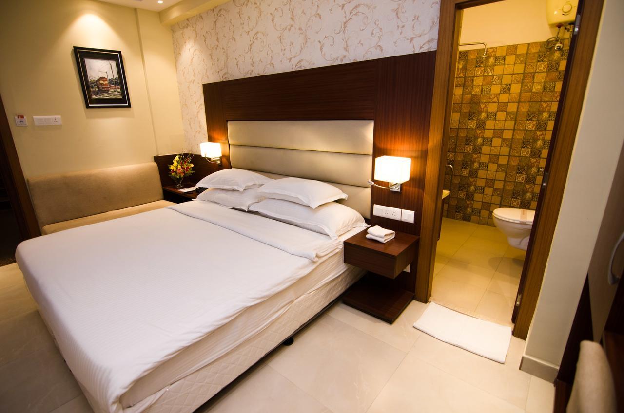 Aura Hotel Kolkata Eksteriør bilde