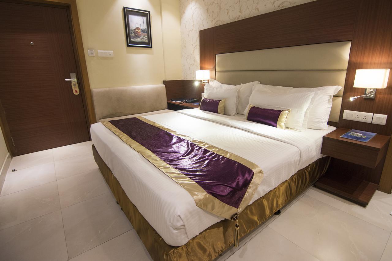 Aura Hotel Kolkata Eksteriør bilde