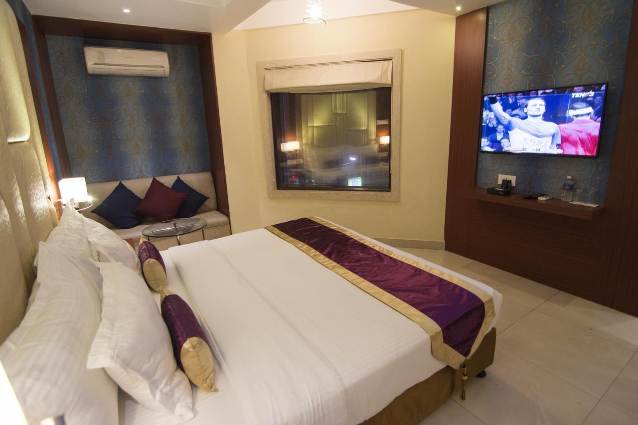 Aura Hotel Kolkata Eksteriør bilde